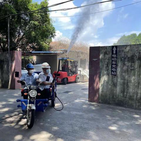 【我为群众办实事 】做好全面消杀 守好疫情防控“安全线”