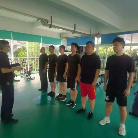 陵水车站派出所“三抓三提”强化综合体能练兵