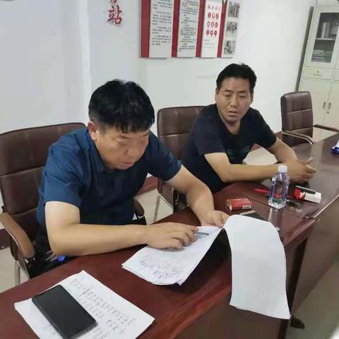 东城街道网格员开展促安全生产向党的百岁华诞献礼活动