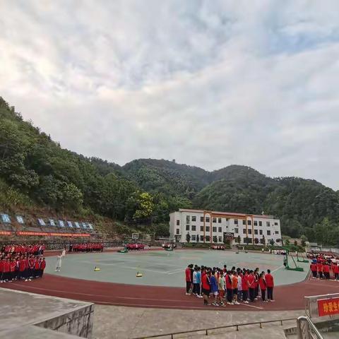 龙塘镇中学9月1日工作小结