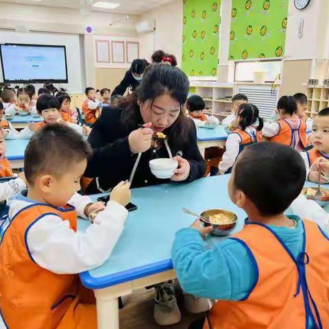 厉行勤俭节约—银川市吉的堡香树幼儿园制止餐饮浪费