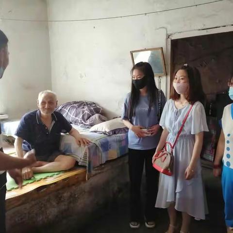 “八一”慰问：“您为国尽忠，我为您尽力！”——电力街道退役军人服务站开展拥军走访慰问活动