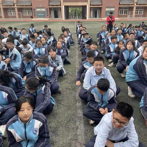 拔河比赛！六四加油