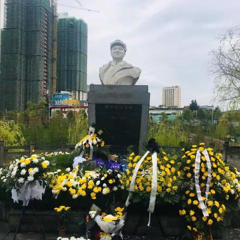 静静地的美篇