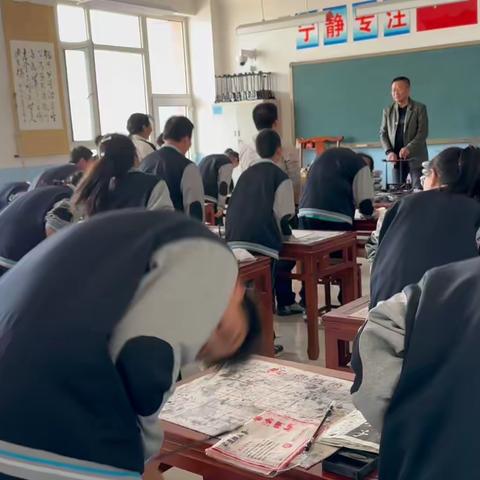 「向阳班」之笔 颜筋柳骨