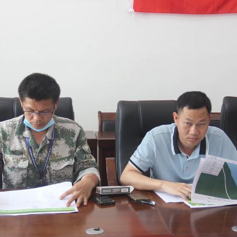 东方市市委常委、副市长陈华强到东河镇指导2021年森林图斑整改工作