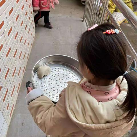 博雅幼儿园❤️蕾二班❤️假期活动《自我服务小达人》