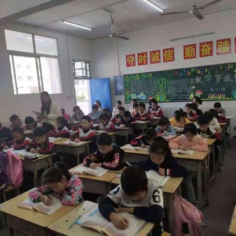 教无涯，研不止——玉合中心小学教研教改一直在路上。