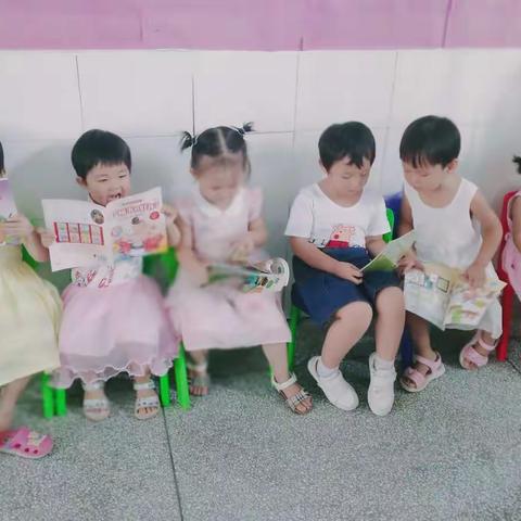 【板溪中心幼儿园】小二班上期期末总结