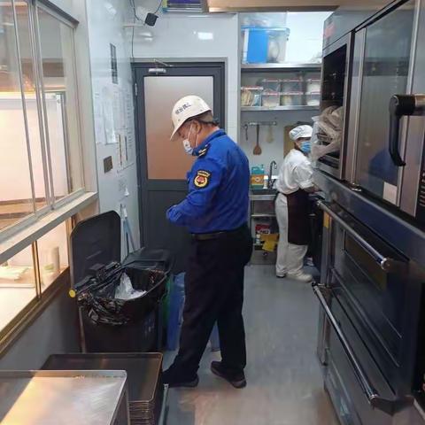 大南执法中队开展垃圾分类专项行动