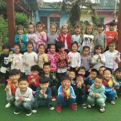 培德幼儿园主题活动：感恩母亲节！