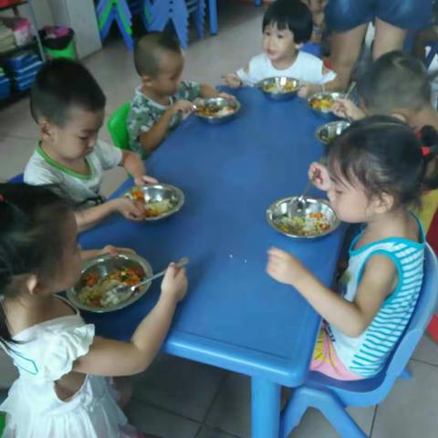 我上幼儿园第二周（适应班）2016年8月22-26号！