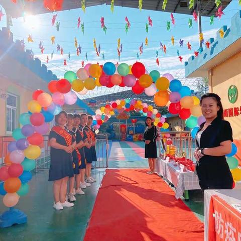 莘之雨国际幼儿园小二班本周精彩瞬间