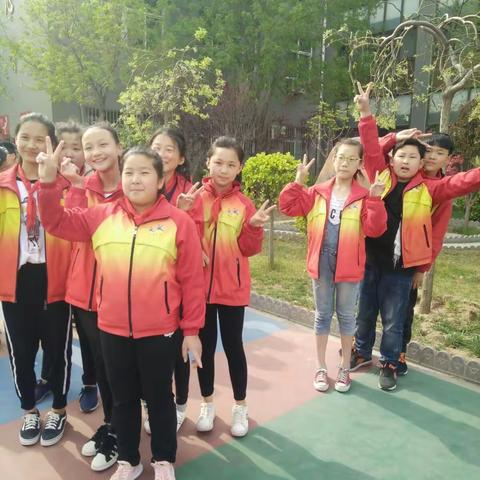 朱庄小学趣味运动会