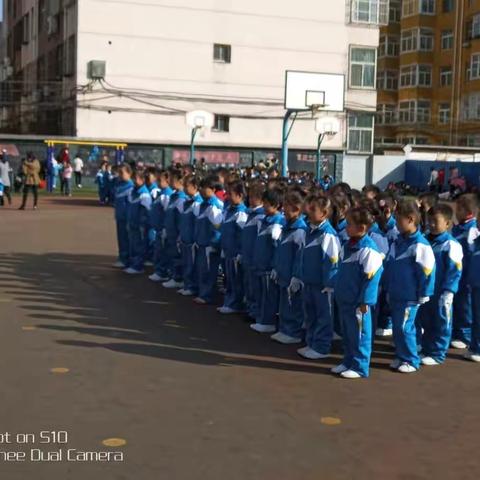 西崖底一年级五班体操比赛