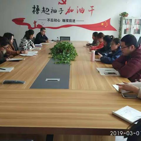 找问题寻根溯源，指方向引领前进