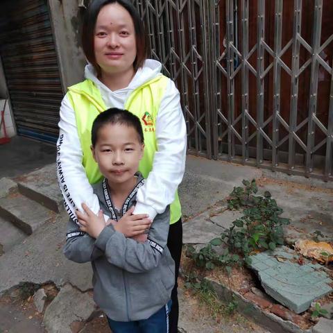 诸子翔，机灵可爱的娃！