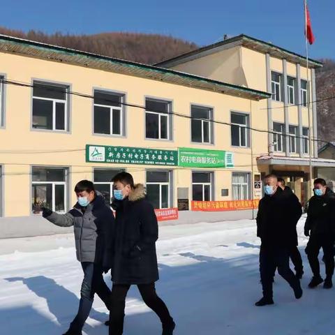 走访慰问困难群众  巩固脱贫攻坚成效