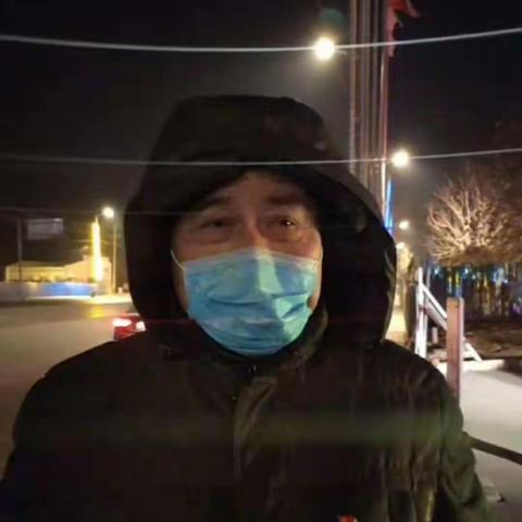 孩子深夜被困，闫书记连夜行动（副本）