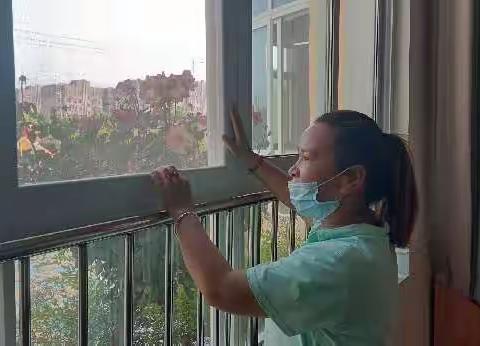 高新区常青藤幼儿园（小三班）保育