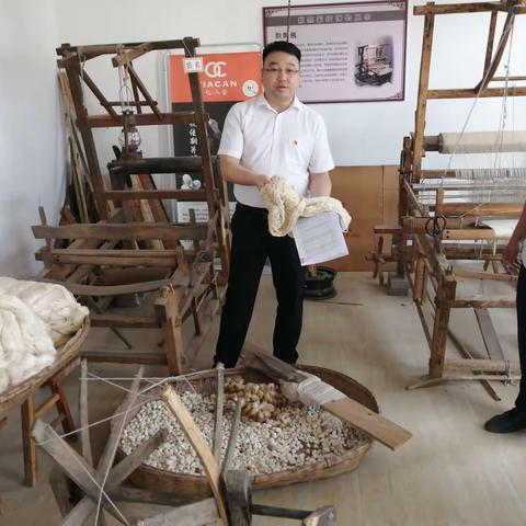 鲁山联社开展“万人助万企”暖心行动