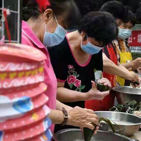 “浓情端午，粽叶飘香”黄山镇蔡村小学庆祝我们的节日“端午节”