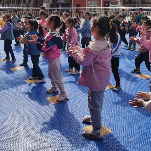 💞学一班一周快乐生活回顾✌