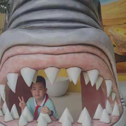 西六路小学三（4）中队王颢霖端午节打卡四维蓝舟社会实践基地