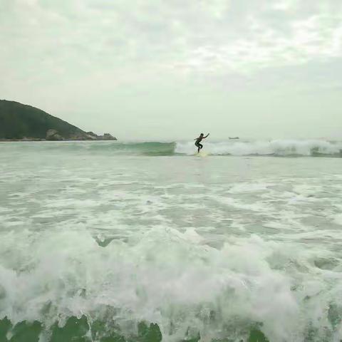 三亚之旅第11天——迎着浪，向前冲！我要做自己的英雄！