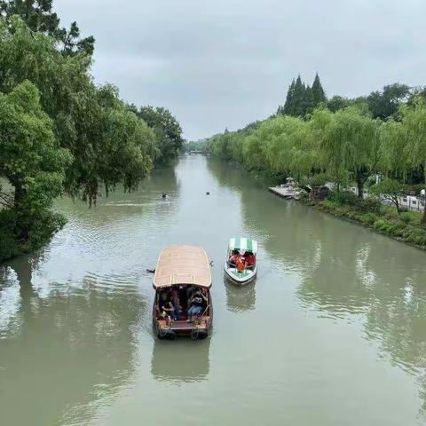 千年古城品诗情  百人高研共提升