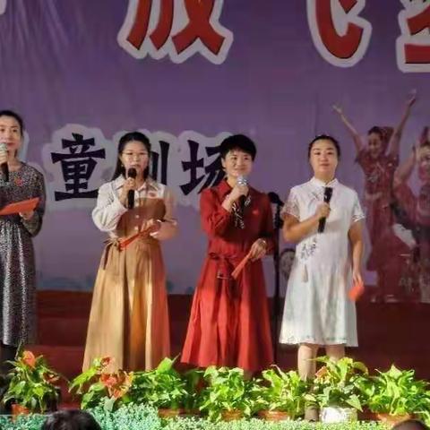 娃娃唱响红歌，共祝祖国生日快乐。——记六一小学一5班庆国庆节目演出