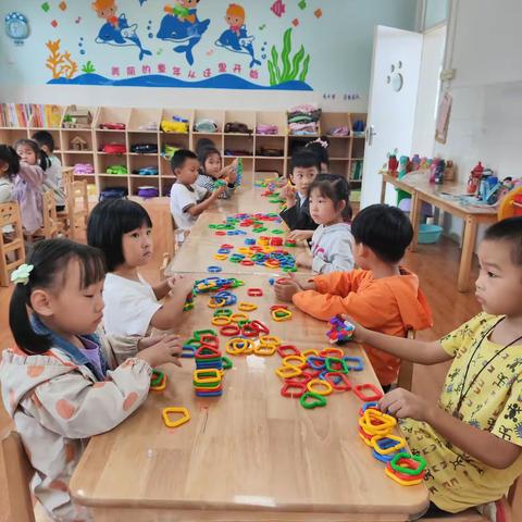 我们一起玩玩具