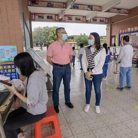 核酸检测进校园，携手共筑疫情防线