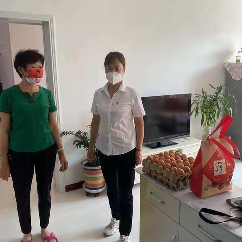 声声问候显真情，句句祝福暖人心