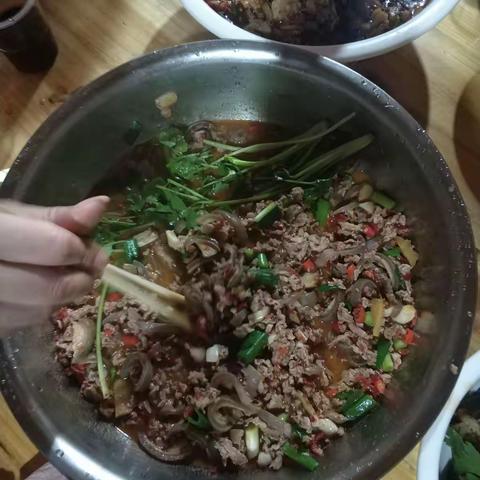 2017年初中67（72）班同学聚会〔时隔25年〕