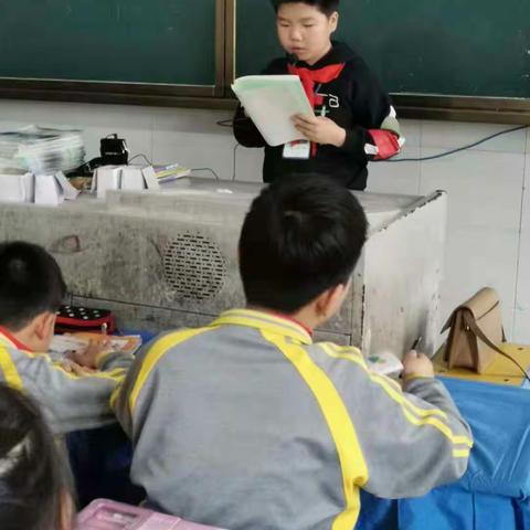 讲好红色故事 弘扬经典文化——万年第二小学开展红色经典故事演讲活动