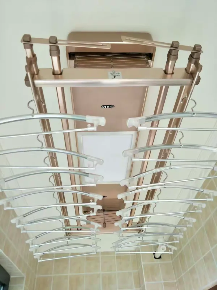 欧卡罗晾衣架祝您中秋快乐