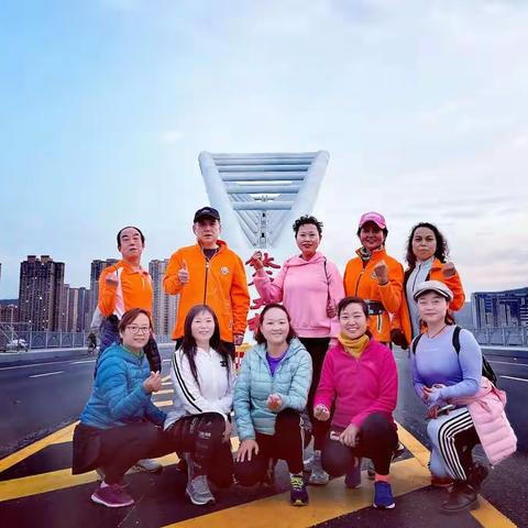 高新微马第264次例跑圆满结束