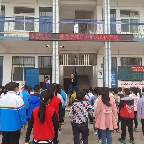 金秋十月爽，九九话重阳