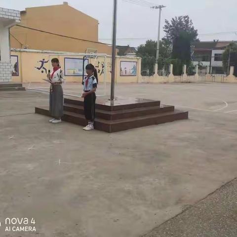 “童心向党，歌声飞扬”            ——常平小学新队员入队仪式暨红歌活动