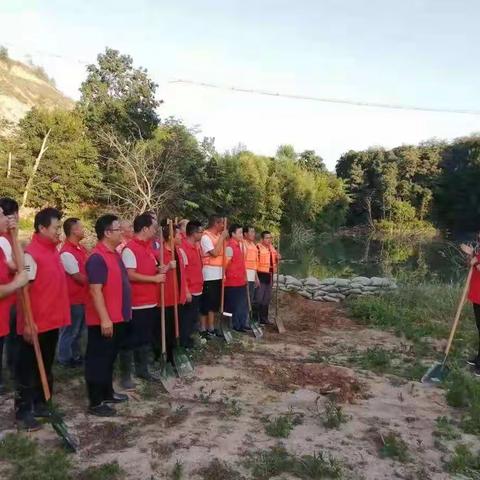 防洪责任重于泰山，人民群众利益高于一切———阳平镇程村村组织防汛应急队演练