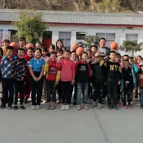 运动无限 趣味无穷——庞山小学趣味运动会精彩瞬间