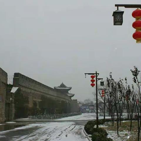 小雪，小城！