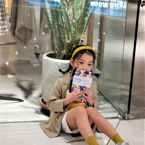 萌萌小妹 纯真童年