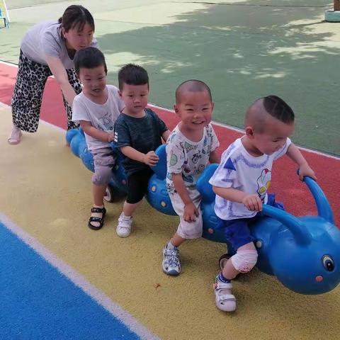 宫里镇萌蕾幼儿园托一班第十九周精彩活动剪辑