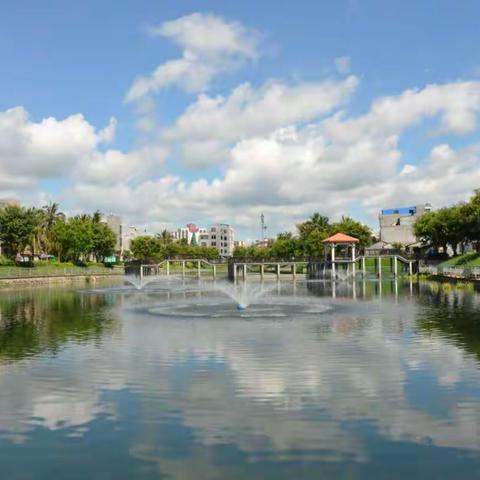 点赞：海南屯昌县街心湖黑臭水体整治