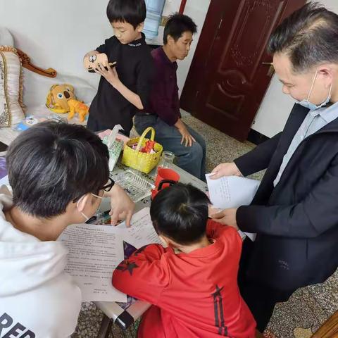 坳上学校“千师访万家，携手防溺水” 集贤村组