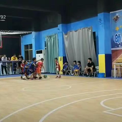 中山小学104班黄哲轩“红领巾小健将”