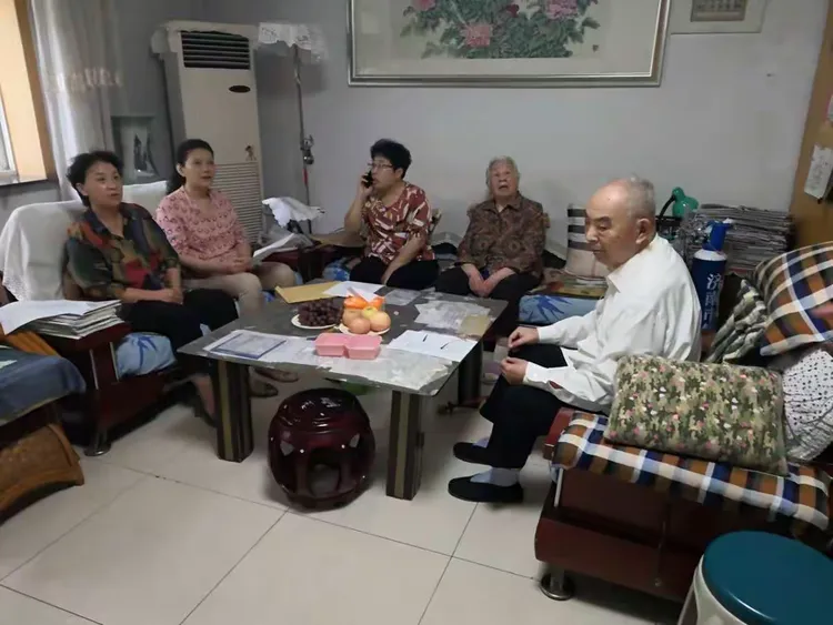 包含中国人民解放军第一九六医院黄牛挂号合理收费的词条