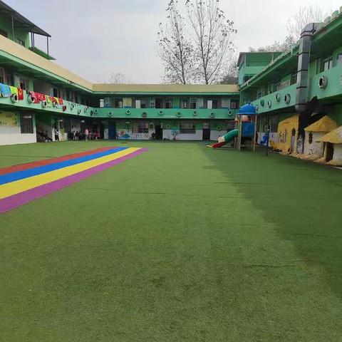 天才宝贝幼儿园邀请函